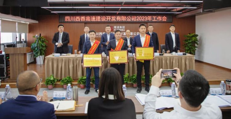 1676267411247059.jpg 3.jpg