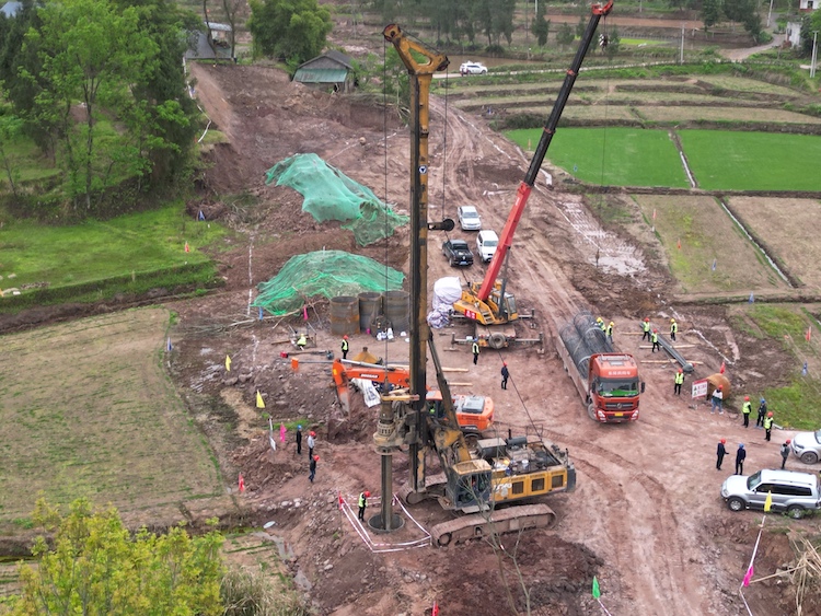 1681387763934576.jpg 44.jpg