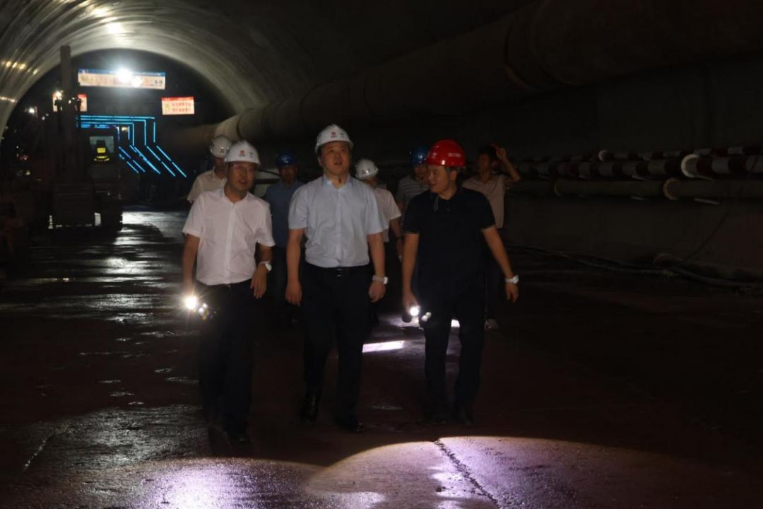 1689996097227849.jpg 12.jpg