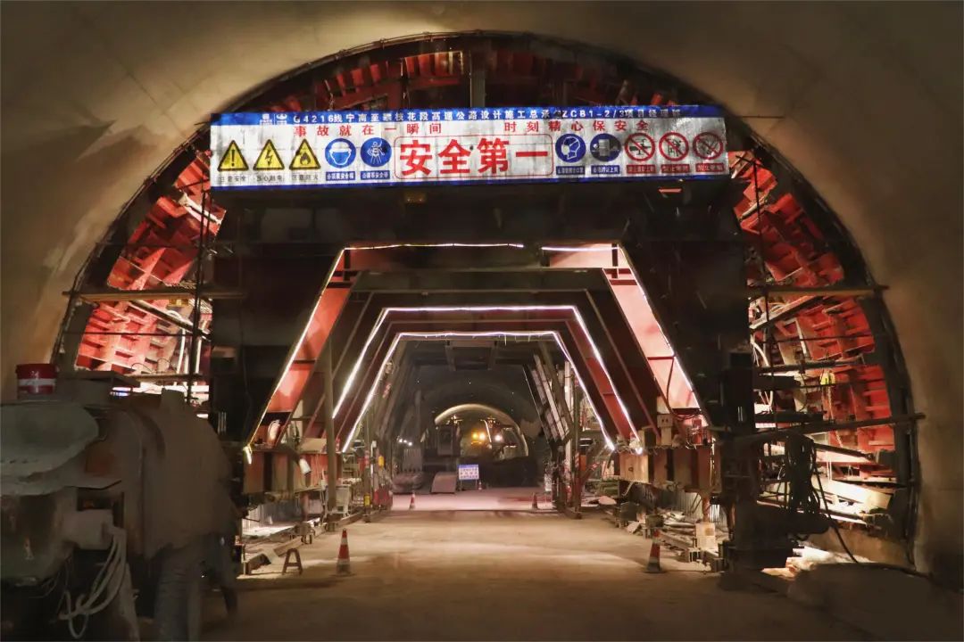 1706749801997047.jpg 3.jpg